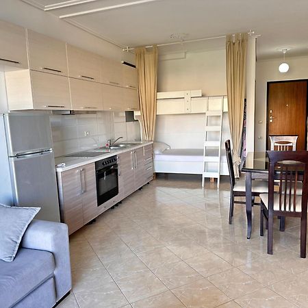 Sail Ocean View Apartments Σαράντα Εξωτερικό φωτογραφία